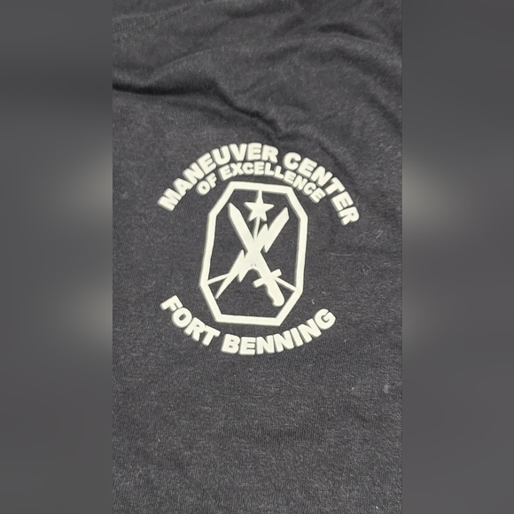 FT BENNING MANEUVER CENTER OF EXCELLENCE A5-15 SAVAGE FIDDLERS GREEN TSHIRT LRG - Picture 2 of 9